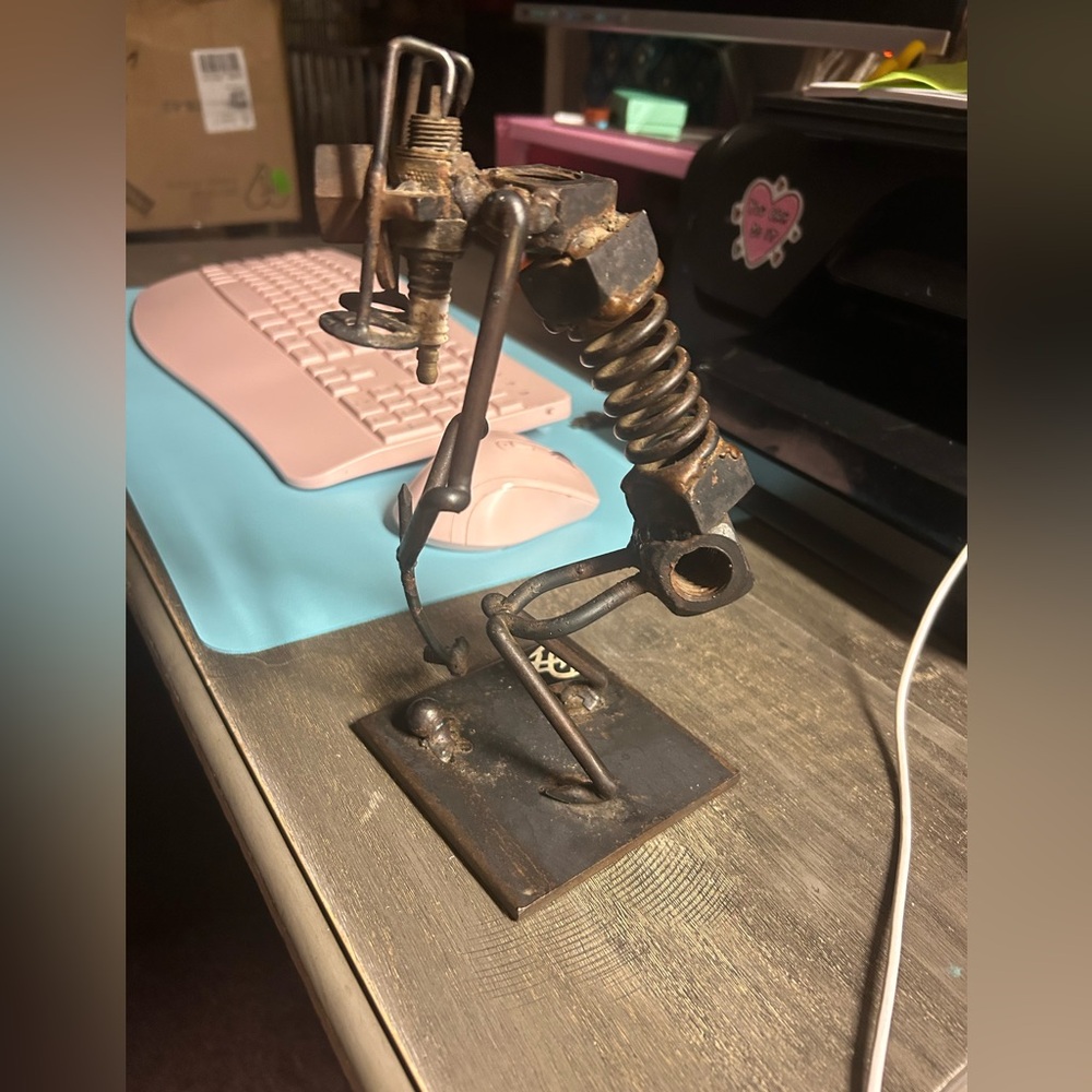 Vintage Handcrafted and Signed John Duffy The Golfer Scrap-metal Sculpture‎